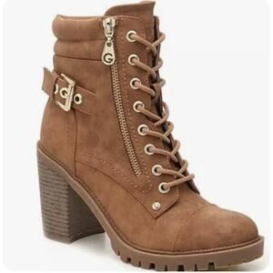 Guess Woman’s Brown Combat Boots 8.5